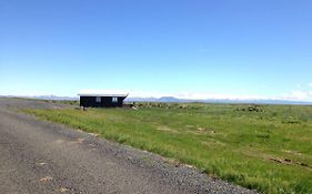 Midholl Guesthouse